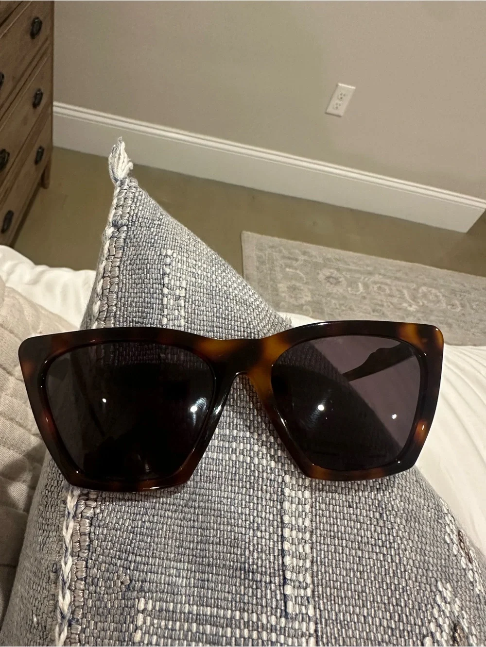 Illesteva Tortoiseshell Lisbon Style Sunglasses
